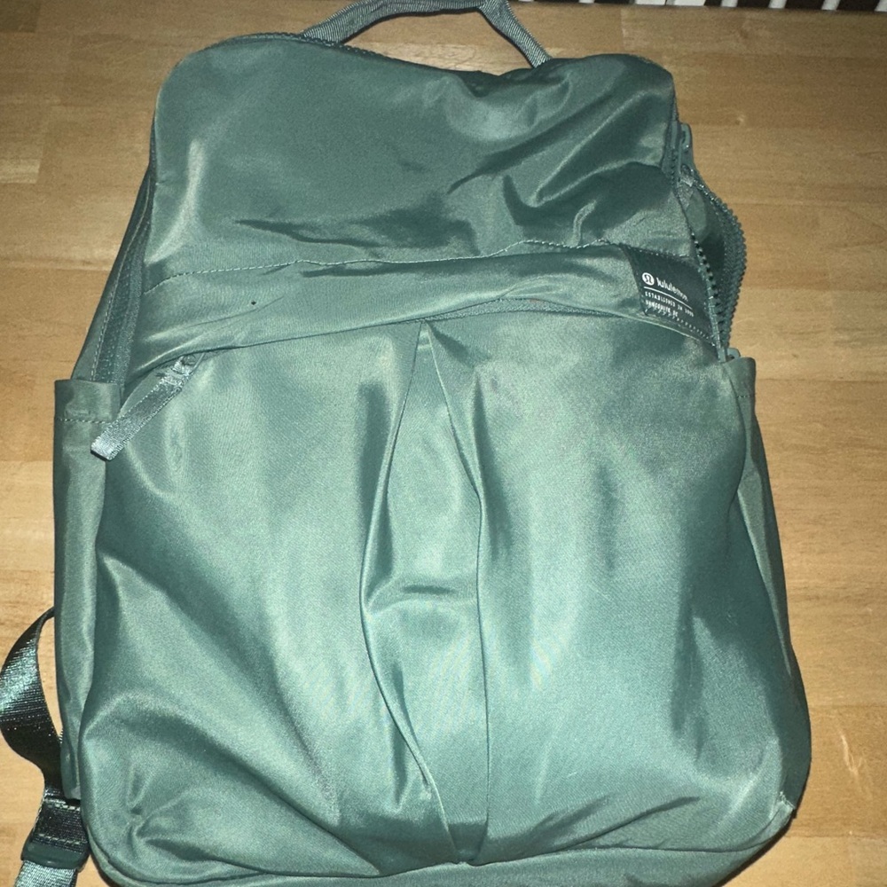 Lululemon green backpack